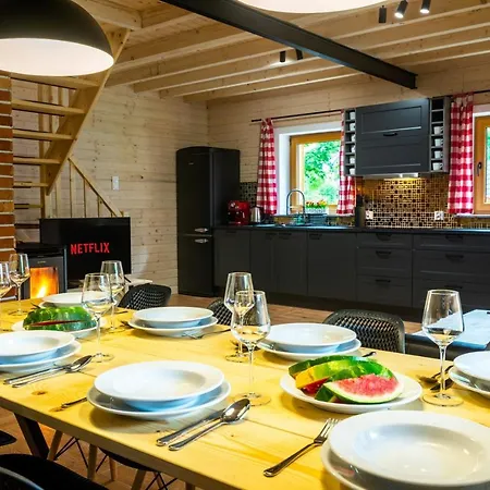 Dom Stary Mlyn Nad Strumieniem Z Mozliwoscia Dostepu Do Sauny, Goracej Beczki, Basenem Holiday home *