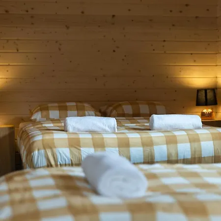 Сasa de vacaciones Dom Stary Mlyn Nad Strumieniem Z Mozliwoscia Dostepu Do Sauny, Goracej Beczki, Basenem