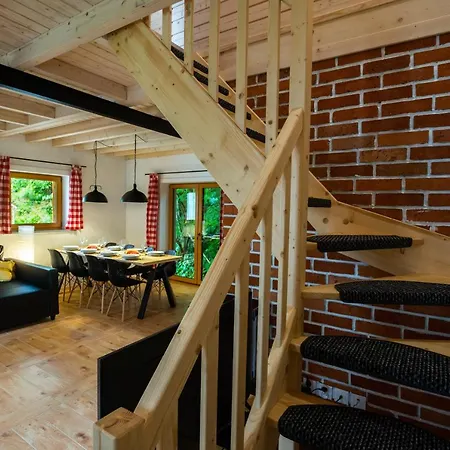 Dom Stary Młyn Nad Strumieniem Z Możliwością Dostępu Do Sauny, Gorącej Beczki, Basenem