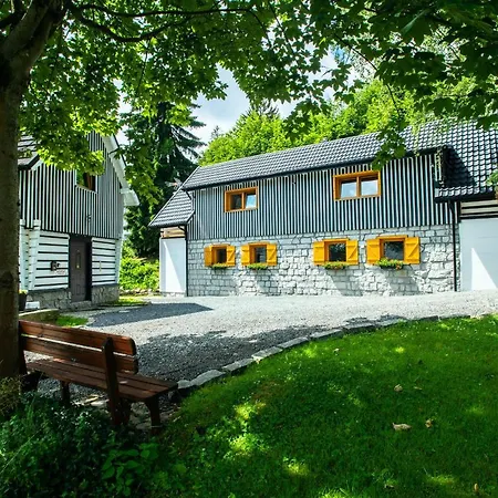 Dom Stary Młyn Nad Strumieniem Z Możliwością Dostępu Do Sauny, Gorącej Beczki, Basenem *