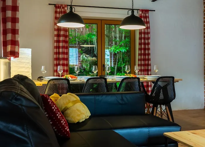 Holiday home Dom Stary Mlyn Nad Strumieniem Z Mozliwoscia Dostepu Do Sauny, Goracej Beczki, Basenem Szklarska Poreba