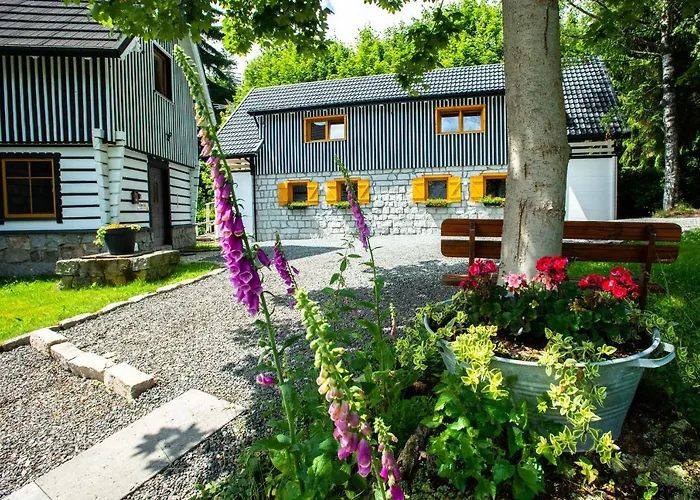 Holiday home Dom Stary Mlyn Nad Strumieniem Z Mozliwoscia Dostepu Do Sauny, Goracej Beczki, Basenem *